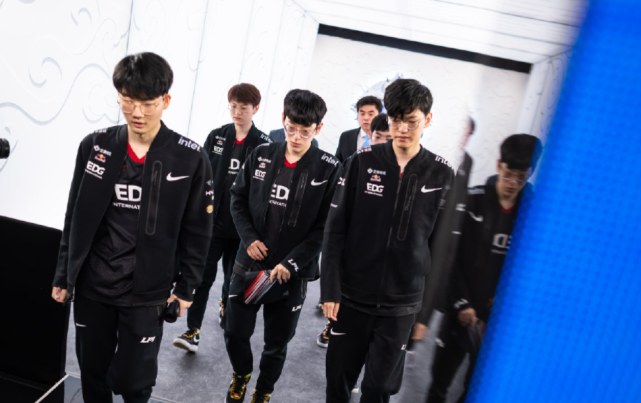 也传达了他 也传达了他