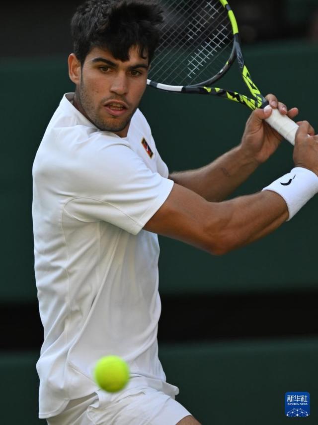 队的坚定信 队的坚定信